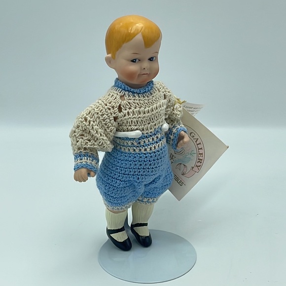 Porcelain Buster Doll Patricia Loveless Porcelain Valuable Home Décor Display - Picture 14 of 15